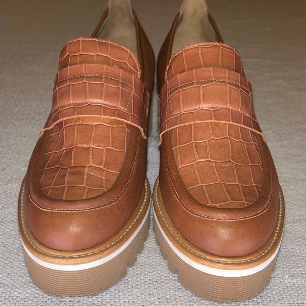 M. Gemi The Elsa Croco Printed Loafers  size 39 - Picture 5 of 5